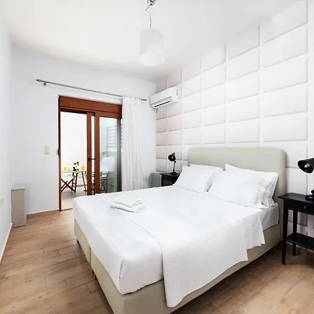 בית נופש Ritas Modern In-city House Rhodes City